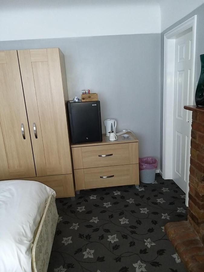 Wyngate Guest House Great Meols Екстер'єр фото