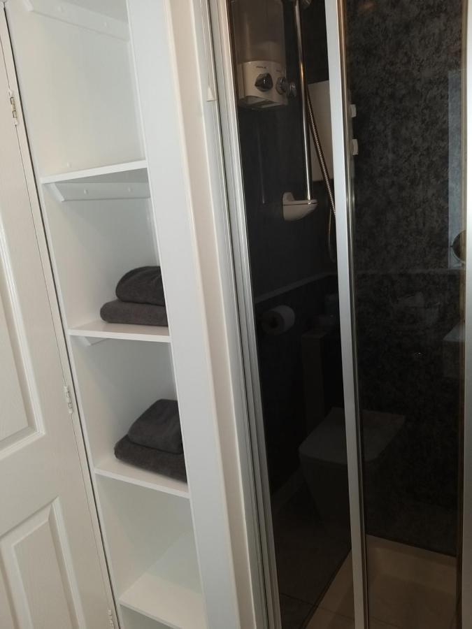 Wyngate Guest House Great Meols Екстер'єр фото