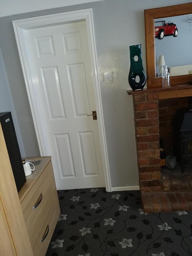 Wyngate Guest House Great Meols Екстер'єр фото