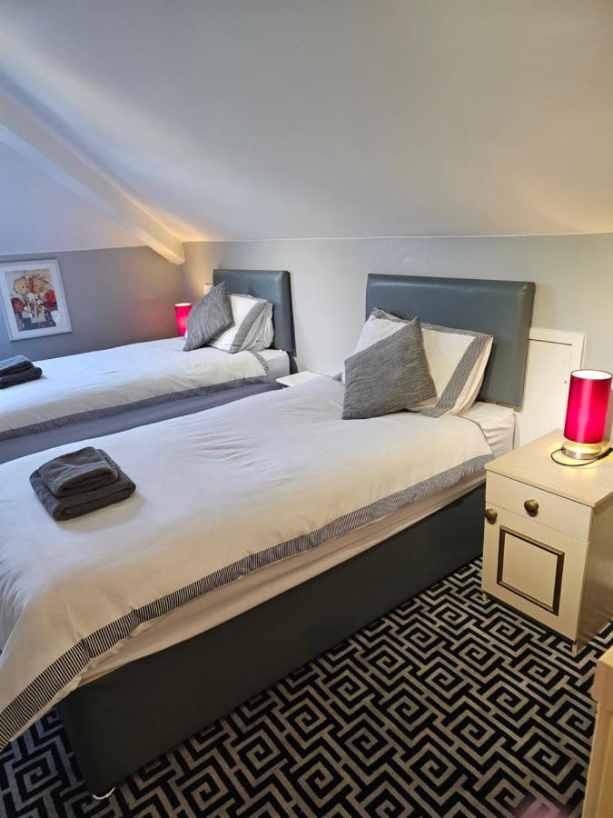 Wyngate Guest House Great Meols Екстер'єр фото