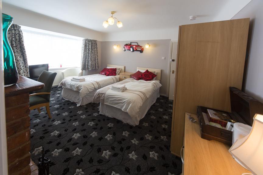 Wyngate Guest House Great Meols Екстер'єр фото