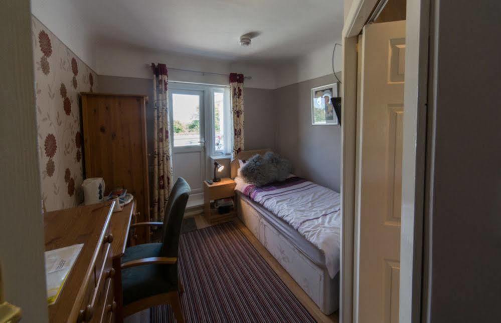 Wyngate Guest House Great Meols Екстер'єр фото